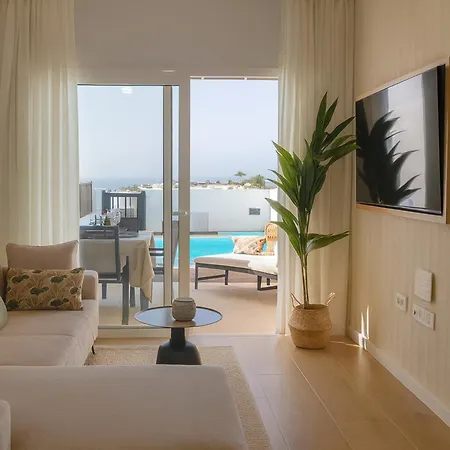 بيت للعطل Serena Del Mar By Livvo بلايا بلانكا