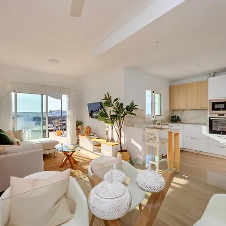 Holiday home Serena Del Mar By Livvo *